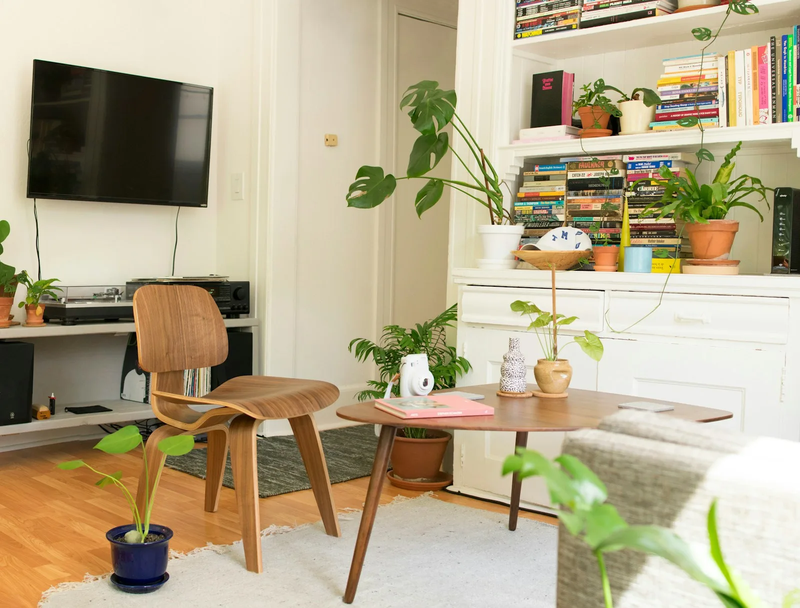 Modern Nederlands woninginterieur — AI voor makelaars en vastgoedkantoren
